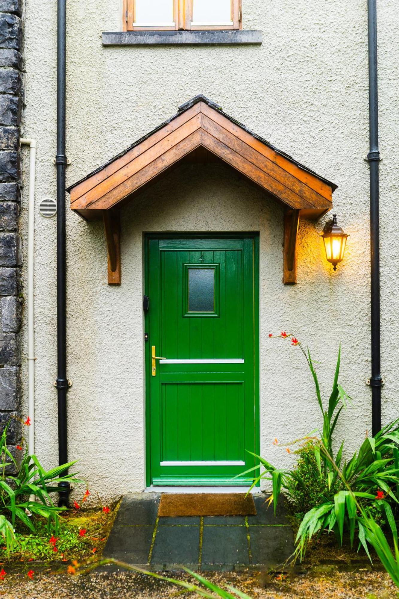 Burren Court Lodge Ballyvaughan Exterior photo